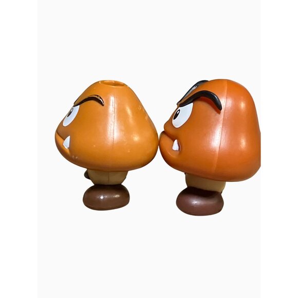 Nintendo Super Mario Goomba Action Figures Pair - Picture 2 of 9
